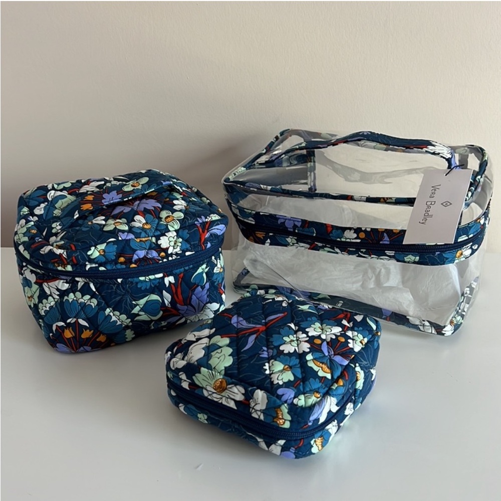 3 piece Vera Bradley Cosmetic Set Floral Bursts - Picture 4 of 4